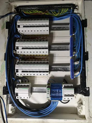 ELTRON Daniel Oskaldowicz